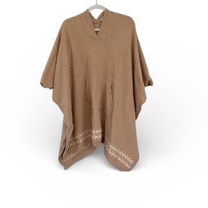 Soft Surroundings O/S Soft Poncho Aztec Style